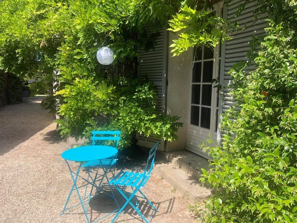 Chambres D'hotes Le P'tit Angelus De Bed and breakfast
